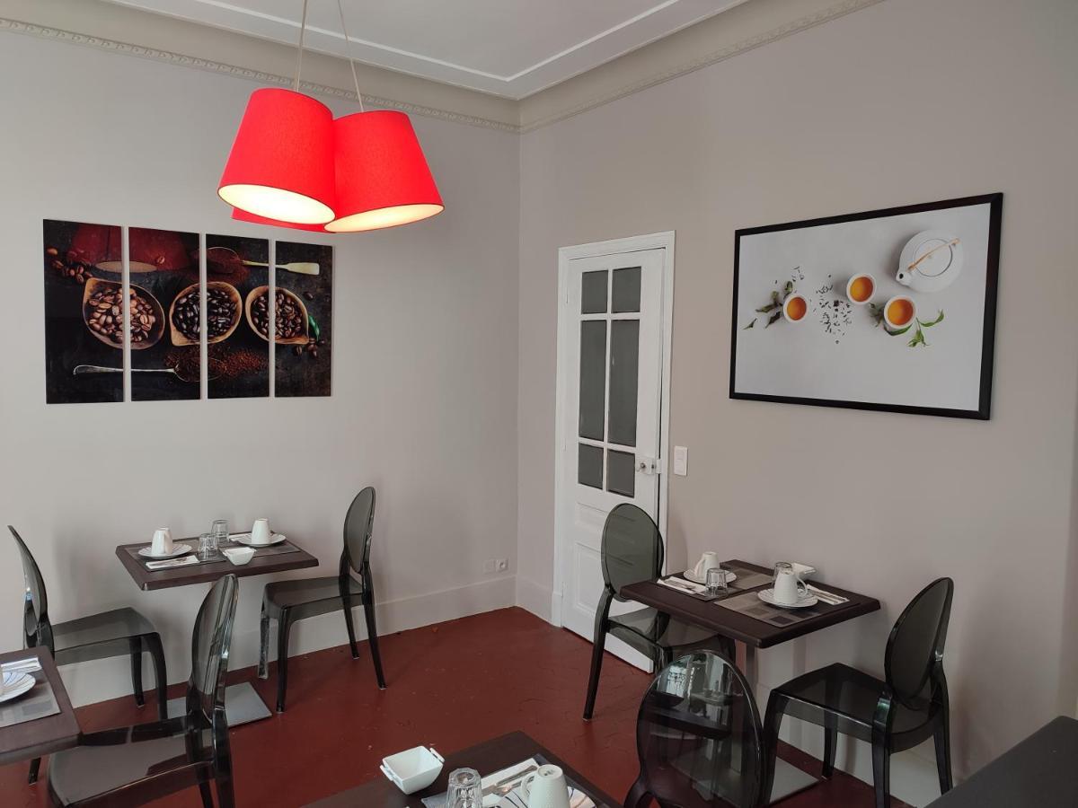 Les Jardins De La Fontaine Bed & Breakfast Ales Luaran gambar