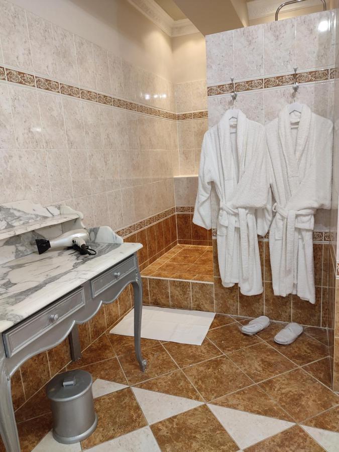 Les Jardins De La Fontaine Bed & Breakfast Ales Luaran gambar
