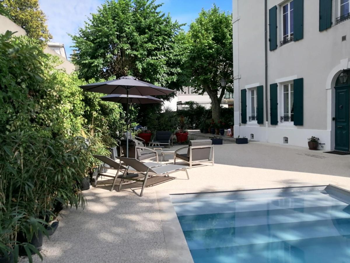 Les Jardins De La Fontaine Bed & Breakfast Ales Luaran gambar