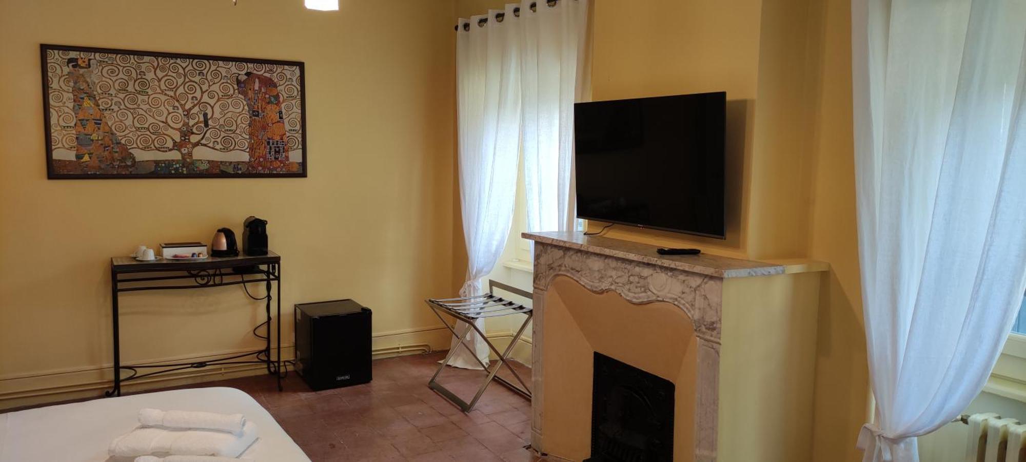Les Jardins De La Fontaine Bed & Breakfast Ales Luaran gambar
